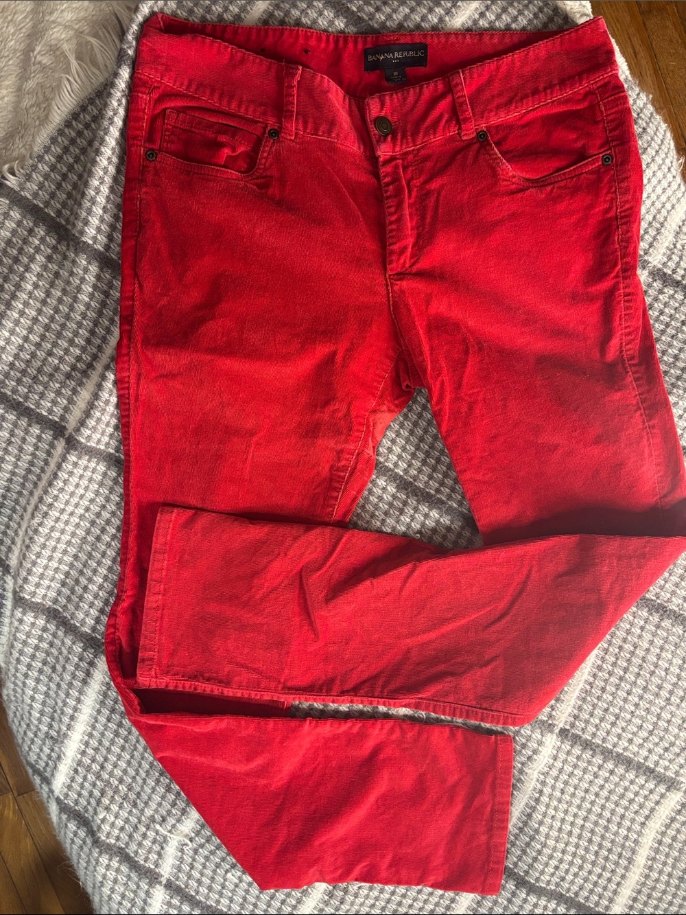 Banana Republic Women’s Bright Red Straight-Leg Jeans